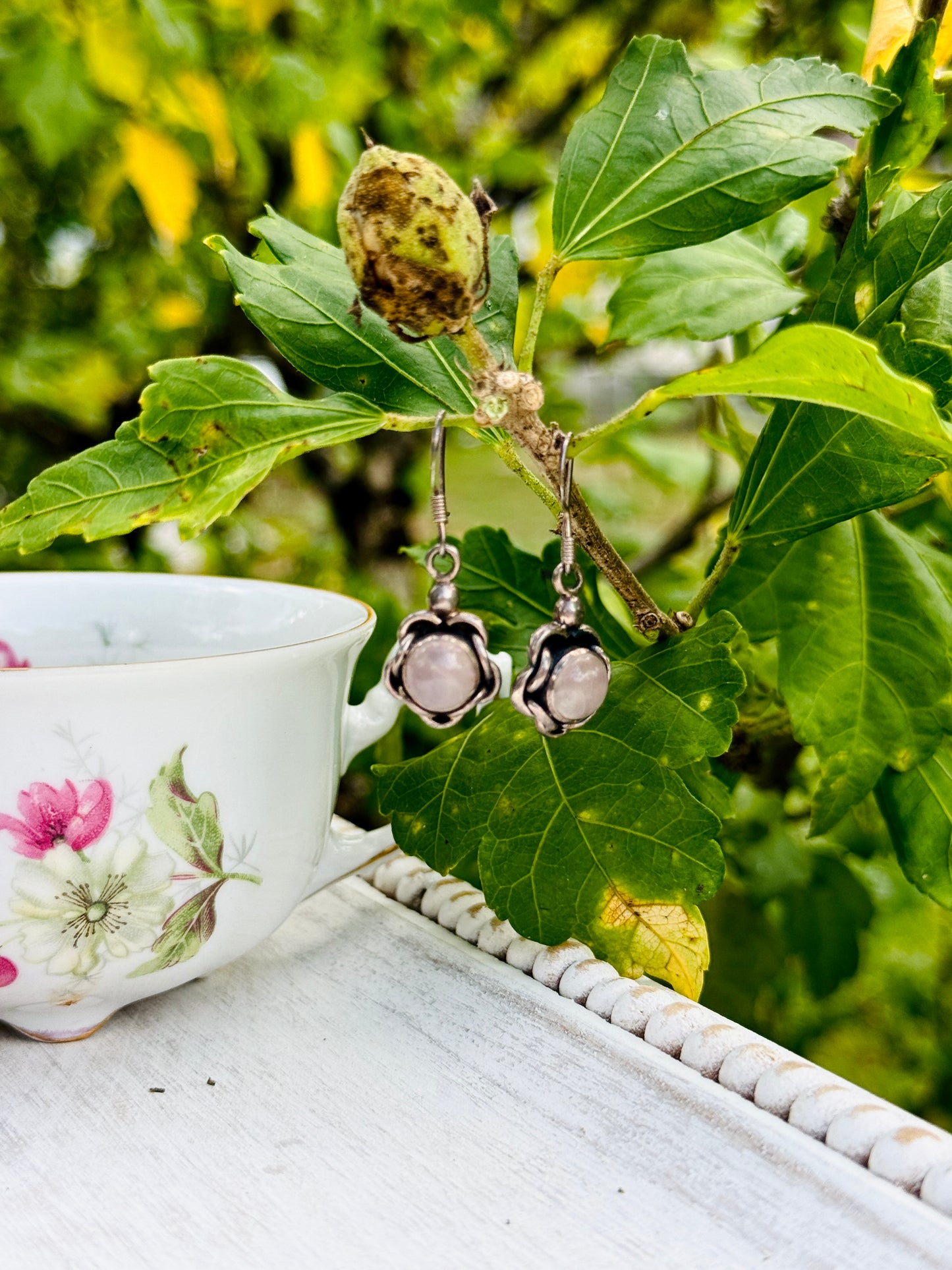 Sterling Silver Rose Quartz Floral Earrings – Vintage Romantic Jewelry