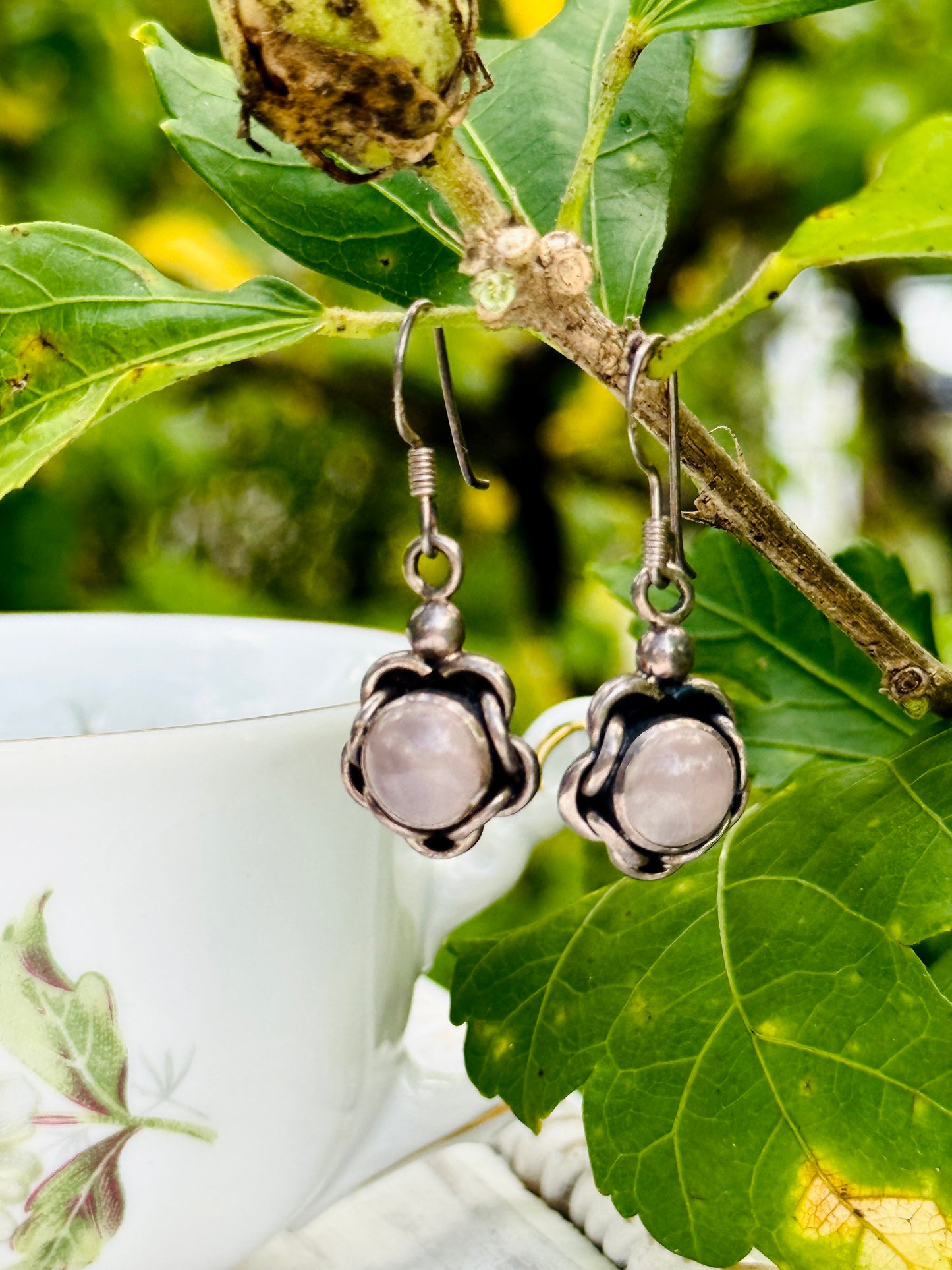 Sterling Silver Rose Quartz Floral Earrings – Vintage Romantic Jewelry